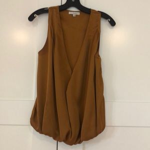 Kendall K bubble blouse